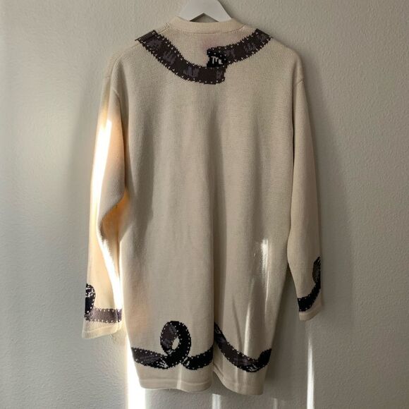 Vintage Camera Cardigan - Picture 12 of 14